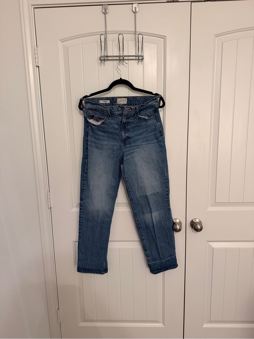 Vintage Straight Universal Thread Jeans